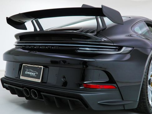 Used 2022 Porsche 911 GT3 image 18
