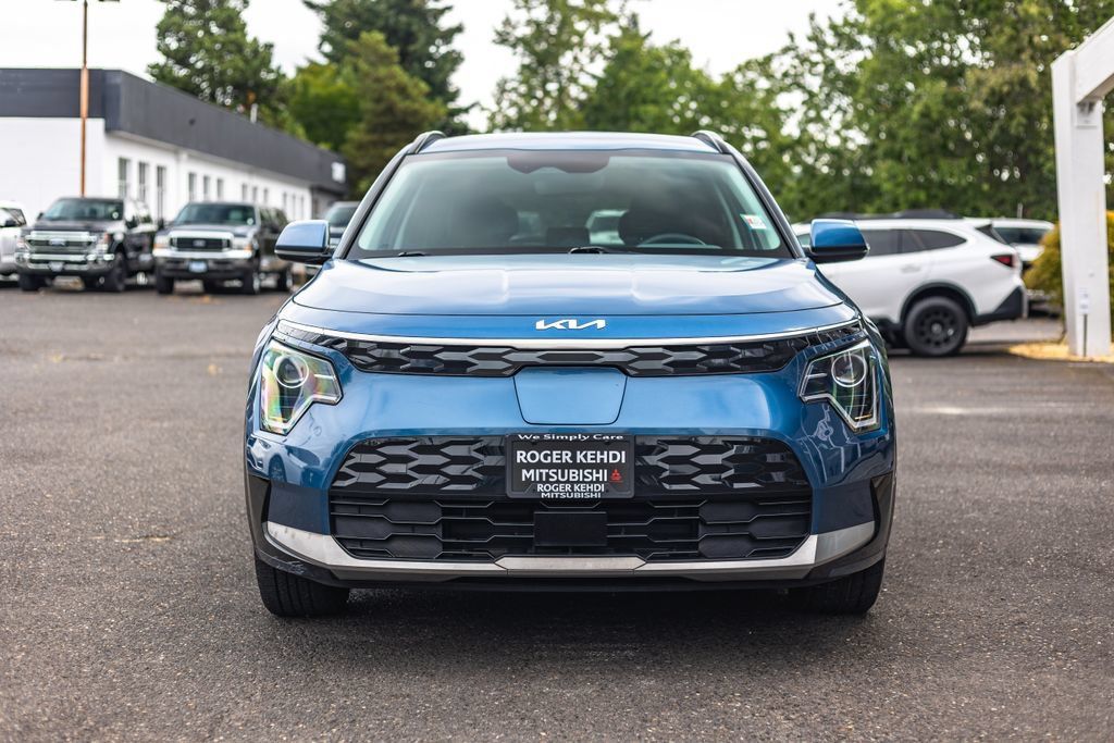 Used 2023 Kia Niro Wind FWD image 5