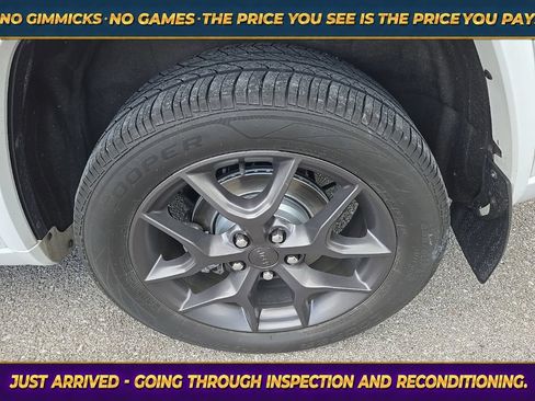 Used 2021 Jeep Grand Cherokee Limited w/ Quick Order Package 28K 80th AWD/4WD image 12