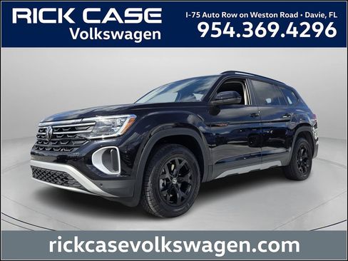 New 2026 Volkswagen Atlas Peak Edition AWD/4WD image 1