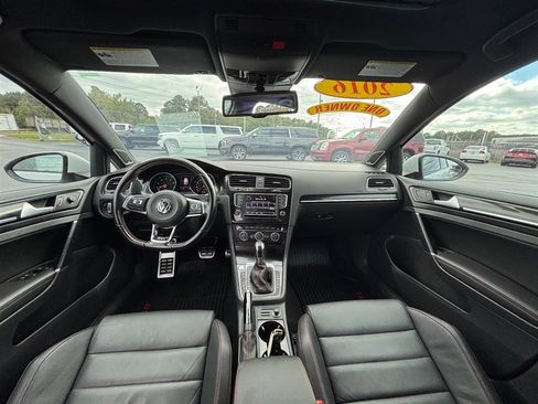 Used 2016 Volkswagen GTI Autobahn w/ Driver Assistance Package image 12