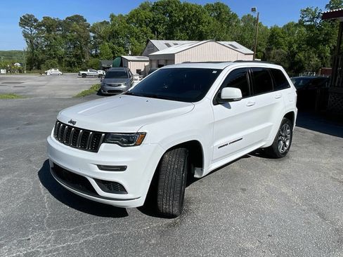 Used 2019 Jeep Grand Cherokee High Altitude image 3