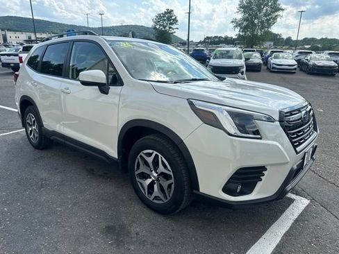 Certified 2024 Subaru Forester Premium AWD/4WD image 6