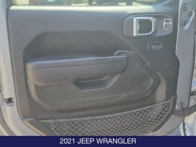 Used 2021 Jeep Wrangler Unlimited Sport AWD/4WD image 11