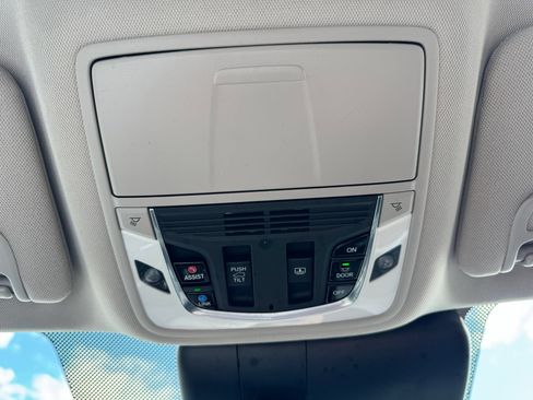 Used 2020 Acura RDX AWD image 47