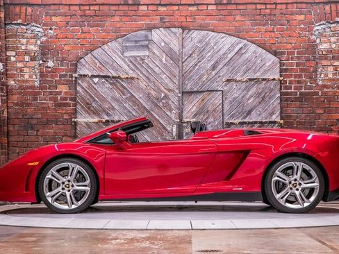 Used 2014 Lamborghini Gallardo LP 550-2 image 5