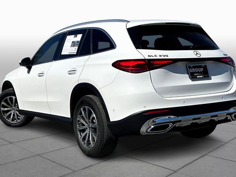 Used 2024 Mercedes-Benz GLC 300 4MATIC image 11