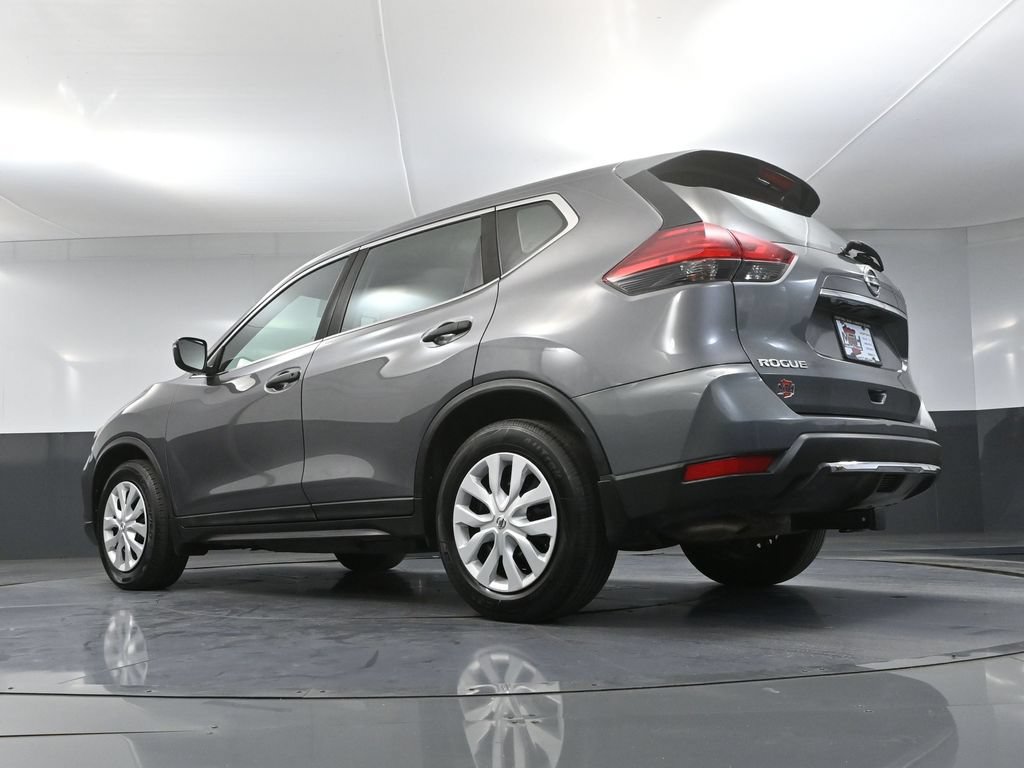 Used 2017 Nissan Rogue S FWD image 39