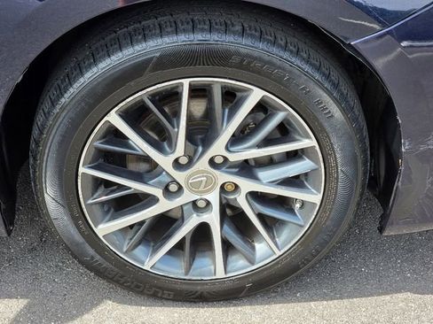 Used 2016 Lexus ES 350 w/ Navigation System Package FWD image 9
