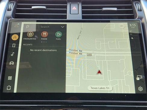 Used 2024 Land Rover Discovery Dynamic SE image 16