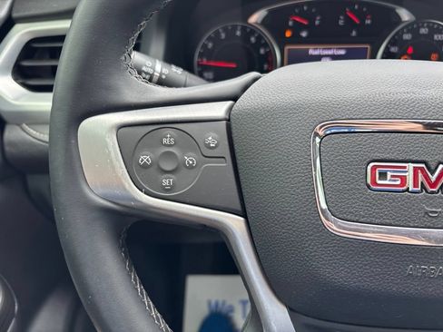 Used 2023 GMC Acadia SLT FWD image 59
