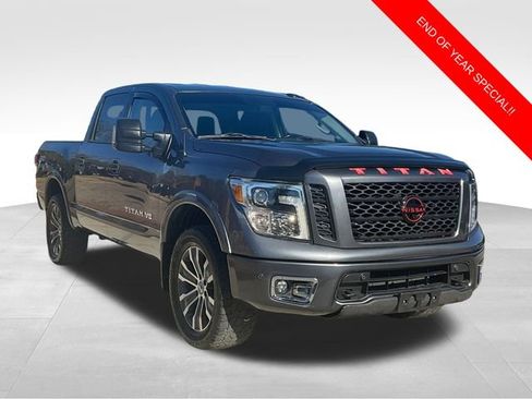 Used 2019 Nissan Titan PRO-4X w/ Pro-4x Convenience Package image 1