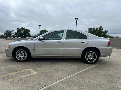 Used 2006 Volvo S60 2.5T AWD/4WD image 4