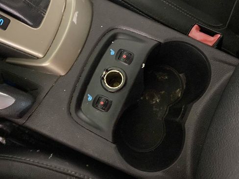 Used 2012 Ford Focus SEL FWD image 38