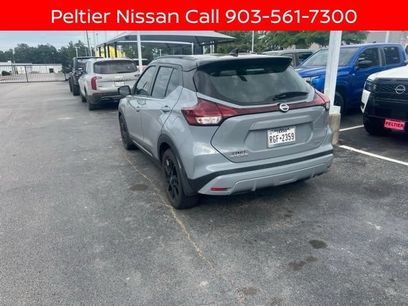 Certified 2021 Nissan Kicks SR