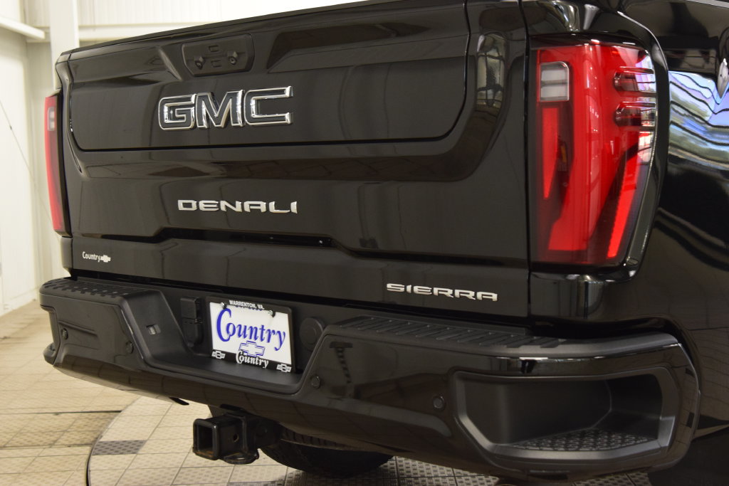 Used 2024 GMC Sierra 2500 Denali Ultimate AWD/4WD image 25