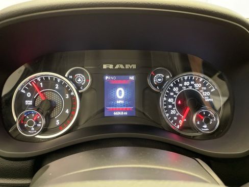 Certified 2024 RAM 2500 Big Horn w/ Sport Appearance Package image 10