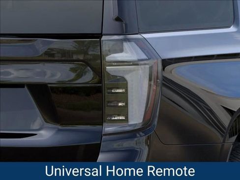 New 2026 Chevrolet Suburban High Country image 12