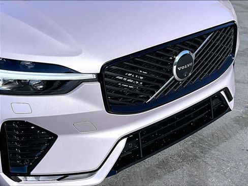 New 2026 Volvo XC60 B5 Plus w/ Climate Package image 33