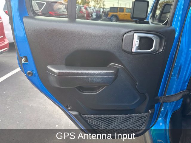Used 2023 Jeep Gladiator Sport AWD/4WD image 20