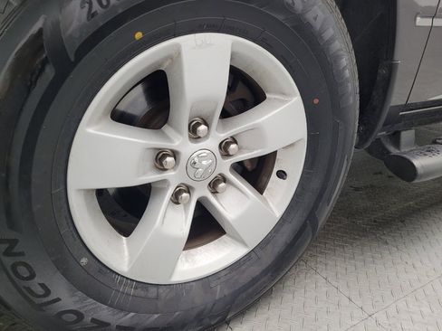 Used 2019 RAM 1500 Tradesman w/ Popular Equipment Group image 31