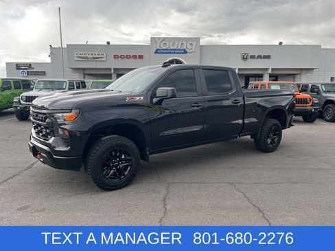 Used 2023 Chevrolet Silverado 1500 Custom Trail Boss AWD/4WD image 1