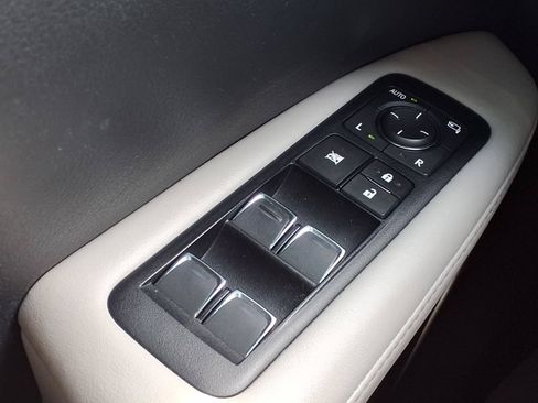 Used 2017 Lexus RX 350 FWD w/ Premium Package image 18