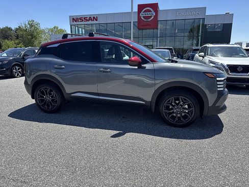 Certified 2026 Nissan Kicks SR w/ Cold Weather Package AWD/4WD image 2