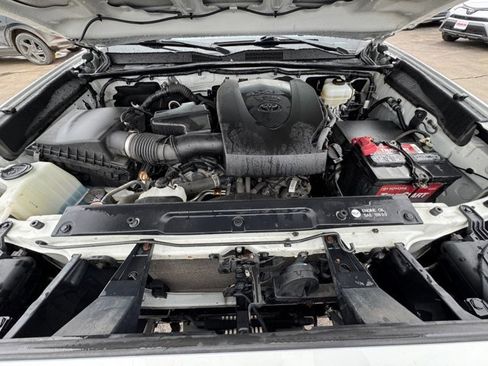 Used 2018 Toyota Tacoma TRD Pro image 34