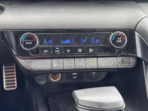 Used 2026 Hyundai Elantra Sport image 35