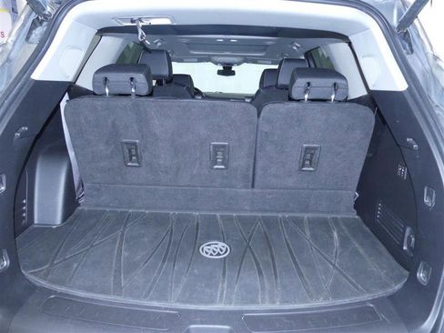 Used 2021 Buick Enclave Avenir w/ Avenir Technology Package image 28