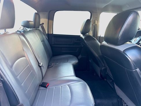 Used 2022 RAM 1500 Tradesman w/ Chrome Appearance Group image 27