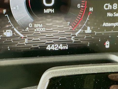 Certified 2024 GMC Acadia Denali w/ Super Cruise Package image 13