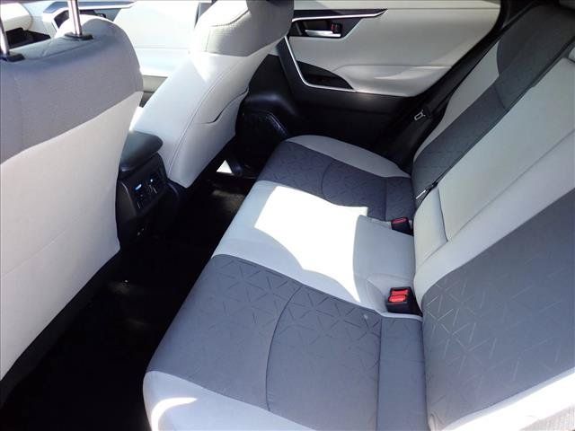 Certified 2025 Toyota RAV4 XLE w/ Convenience Package FWD image 10