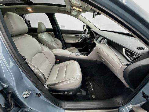 Used 2023 INFINITI QX50 Luxe FWD image 31