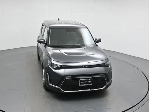 Used 2023 Kia Soul LX w/ Option Group 015 FWD image 37