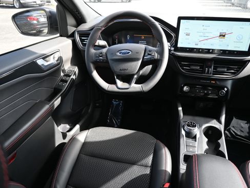 New 2026 Ford Escape ST-Line w/ Tech Pack #1 image 28