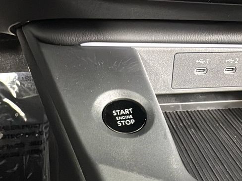 Used 2026 Nissan Sentra SV w/ SV Convenience Package FWD image 22