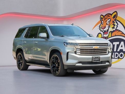 Used 2023 Chevrolet Tahoe High Country AWD/4WD image 3