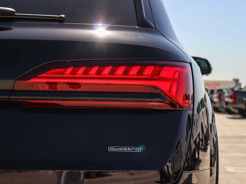 New 2026 Audi Q7 2.0T Premium Plus AWD/4WD image 10
