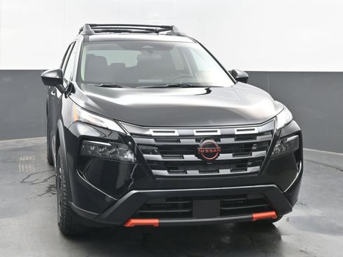 New 2026 Nissan Rogue SV image 2