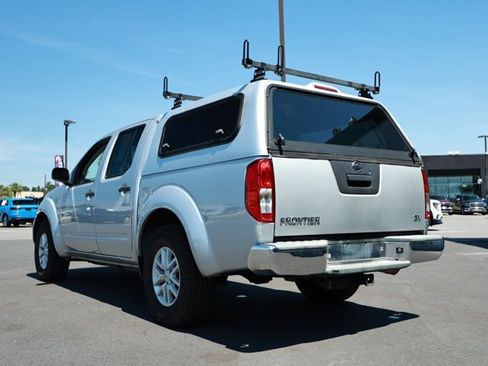 Used 2018 Nissan Frontier SV RWD image 9