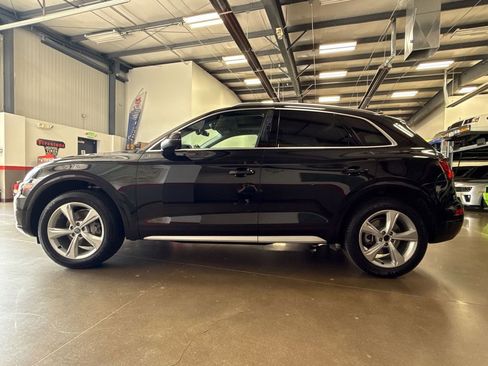 Used 2020 Audi Q5 2.0T Premium Plus image 11