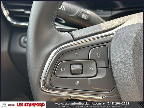 Certified 2025 Buick Envista Sport Touring FWD image 23