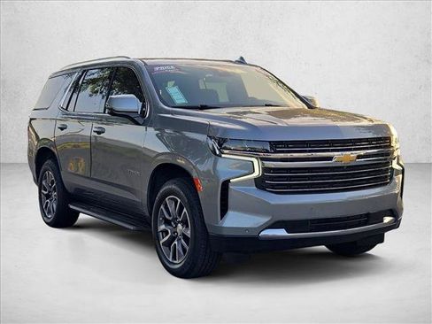 Used 2023 Chevrolet Tahoe LT w/ Luxury Package RWD image 3