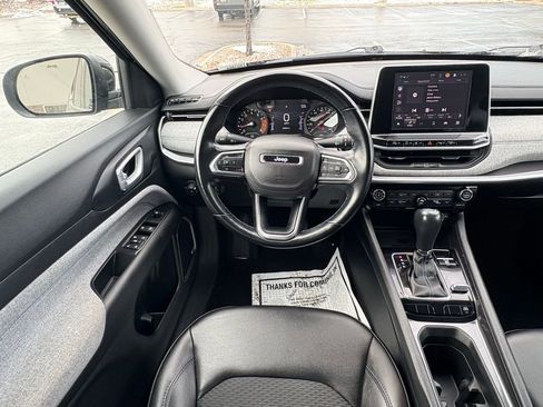 Used 2022 Jeep Compass Latitude w/ Sun and Sound Group image 15