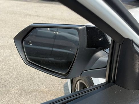 Used 2025 Hyundai Elantra SEL FWD image 22