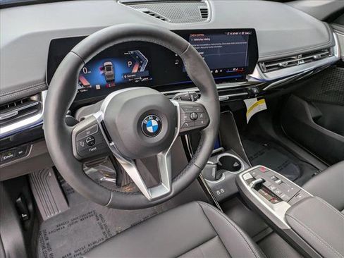 Used 2026 BMW X1 xDrive28i w/ Convenience Package AWD/4WD image 3