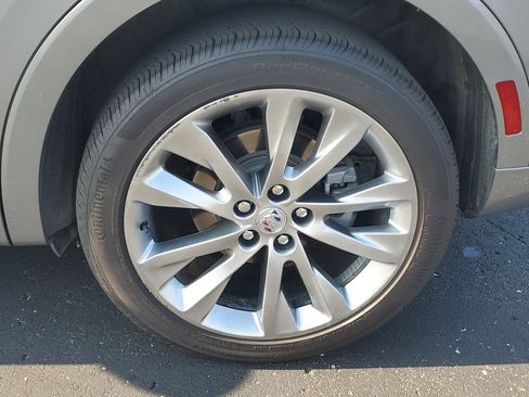 Used 2023 Buick Envision Avenir AWD/4WD image 6