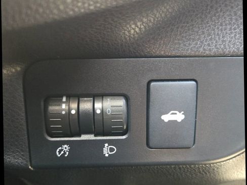 Used 2013 Subaru BRZ Limited w/ Popular Pkg 2C image 23